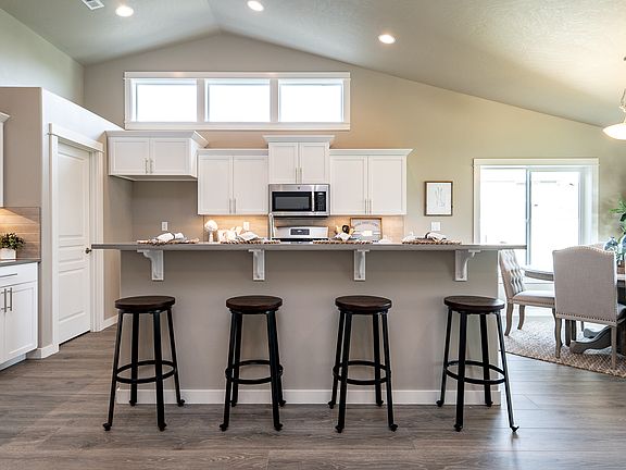 Pacific - Kitchen 2