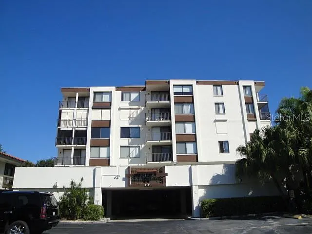 6219 Palma Del Mar Blvd S #305