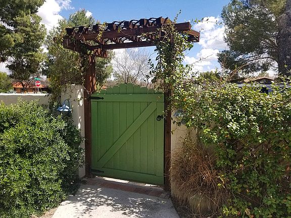 4th image of 2360 Camino Esplendido