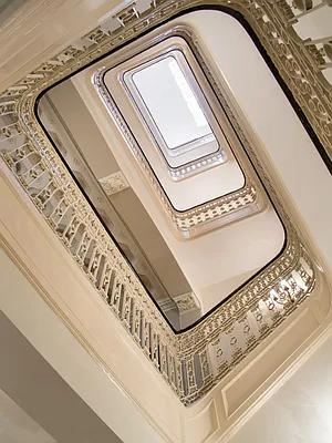 Sold by Sotheby's International Realty | media 10