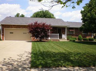 859 Morningbreeze Cir, Barberton, OH 44203