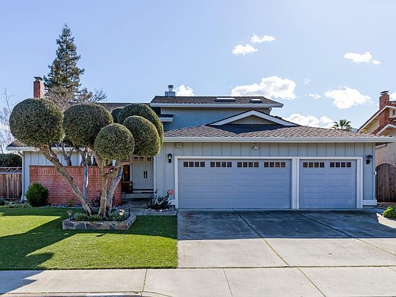 2nd image of 1556 Capitancillos Dr
