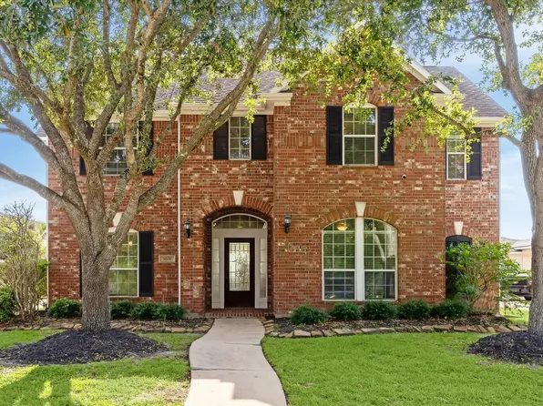 3608 Mahejan Dr, Pearland, TX 77584