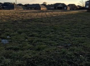 228 Oak Branch Dr, Berea, KY 40403