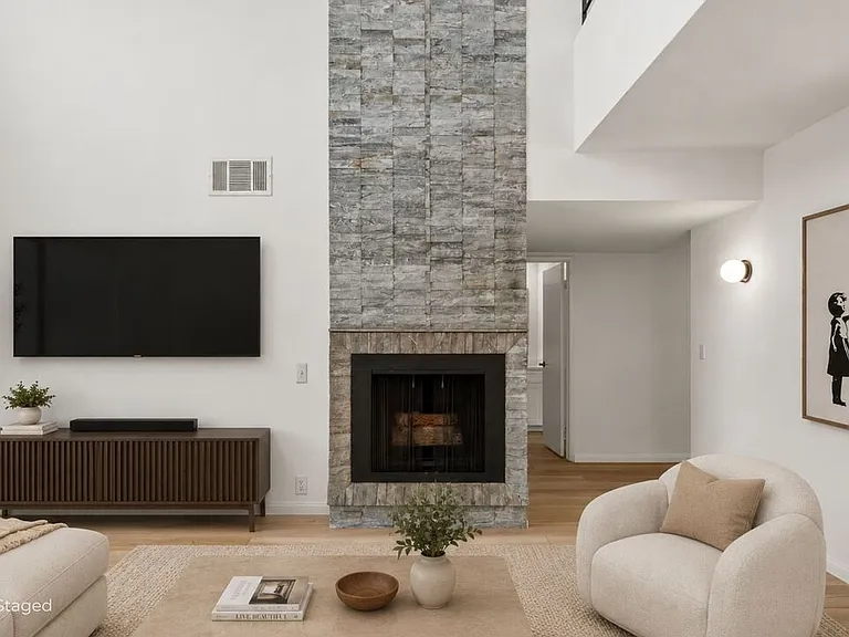 4311 Colfax Ave #223 — Photo 3