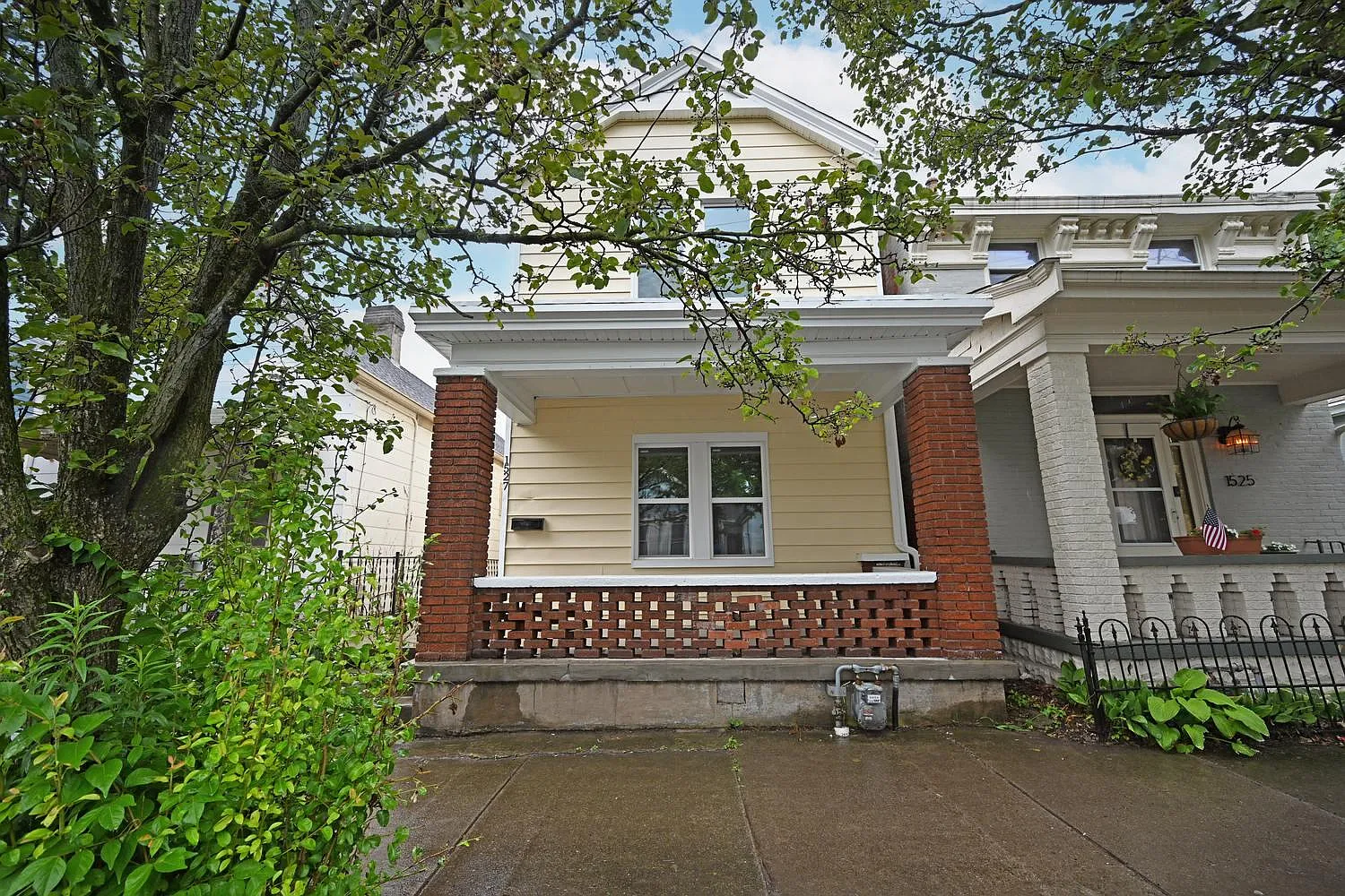1527 Saint Clair St photo 1