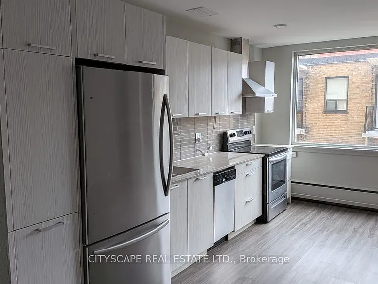 85 Wellesley St E #403 — Photo 5
