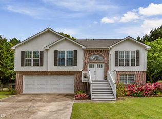 3242 Ivy Lake Ct, Buford, GA 30519
