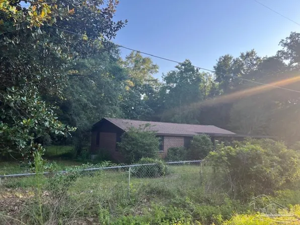 3801 University St, Pace, FL 32571