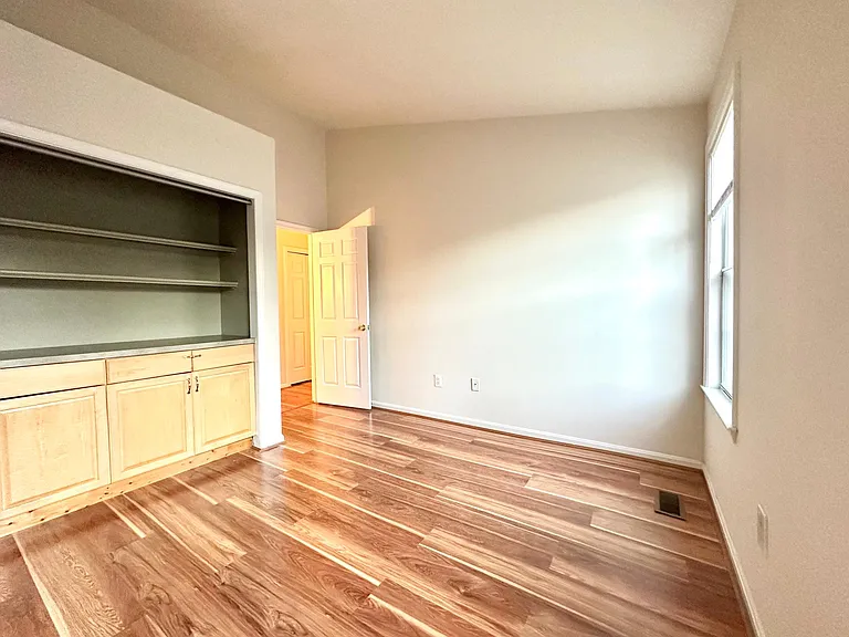 20322 Butterwick Way — Photo 35