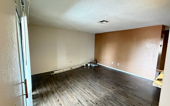 4th image of 2817 Wheelwright Dr APT C