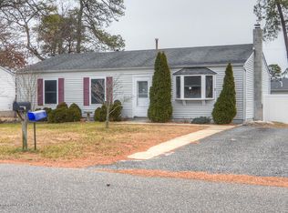 1317 Longboat Ave, Beachwood, NJ 08722