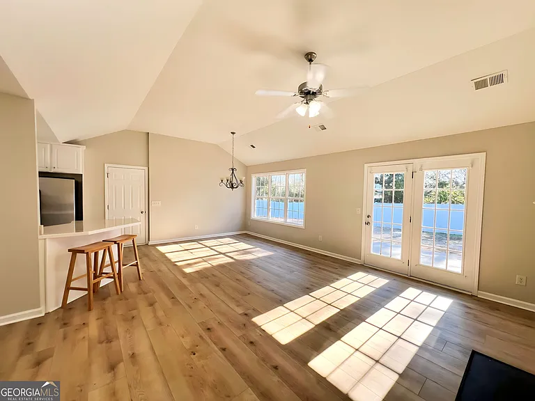 220 Brookstone Dr SW — Photo 5