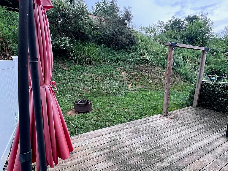 3915 Penns Dr — Photo 11