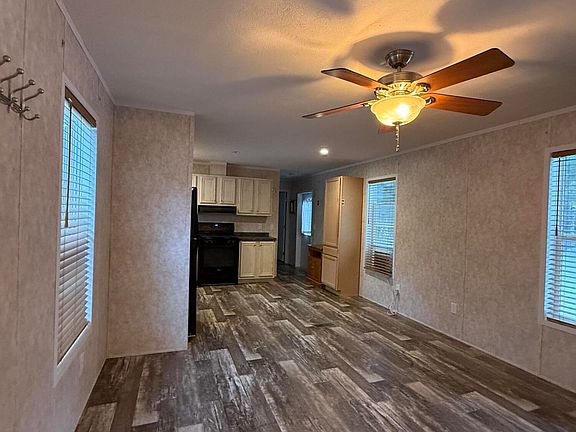 5th image of 64 Pineland Drive