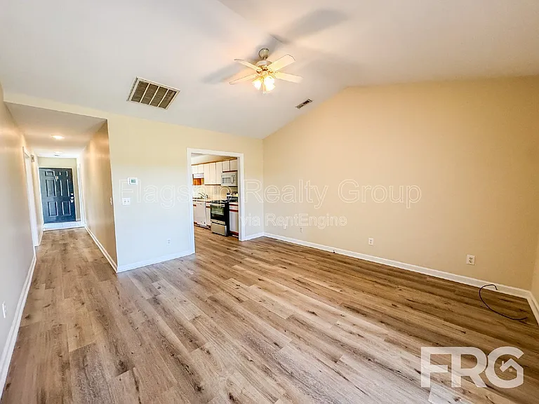 5180 Deveron St #B — Photo 14