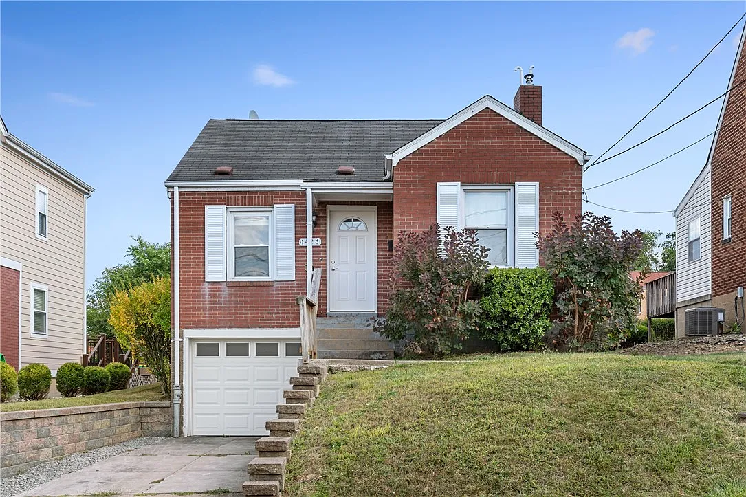 1426 Simona Dr photo 1
