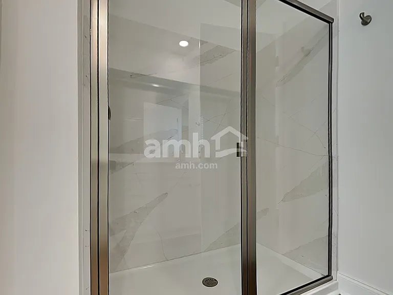 416 Armstrong Curv — Photo 13