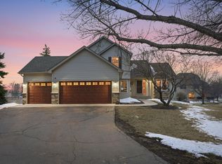 8564 Pine Ct, Victoria, MN 55386
