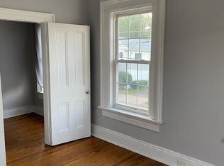 198 Main St APT 2, Kingston, PA 18704