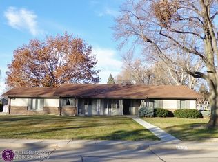 1410 Grand Ave, Grand Island, NE 68801