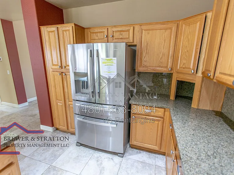 1373 W Longhorn Dr — Photo 14
