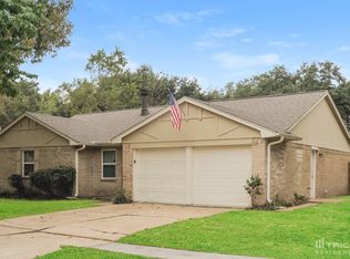 22215 Oakhill Gate Dr, Spring, TX 77373