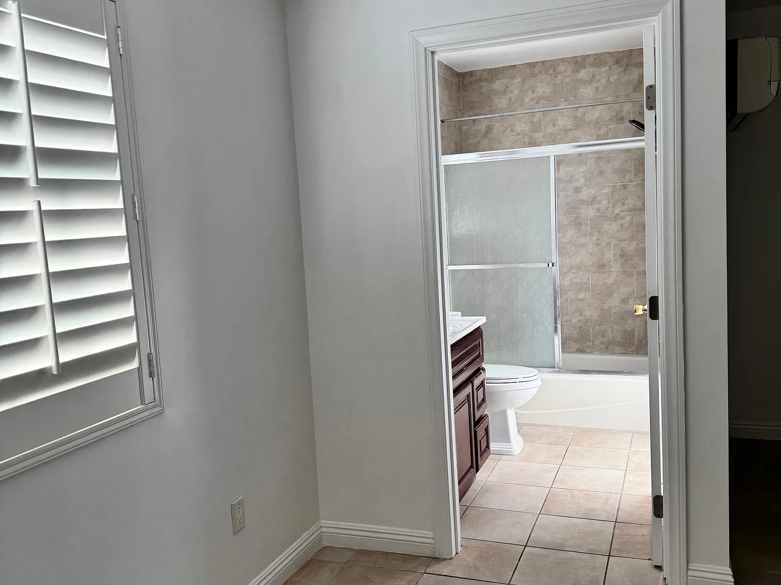 1 bed, 333 sqft, $1,350 — Photo 3