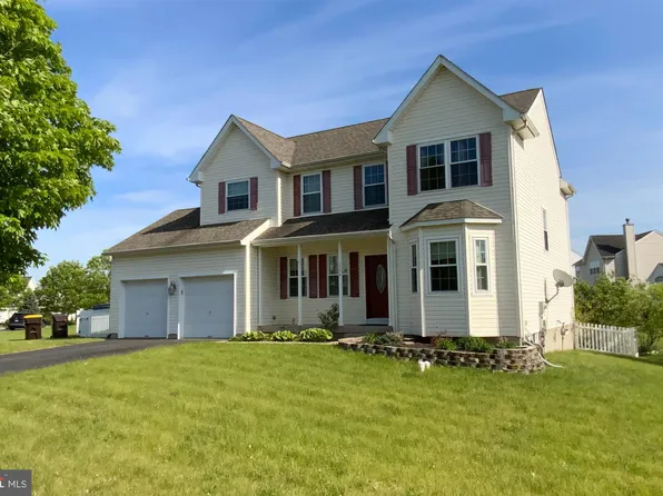 1330 Wildflower Way, Quakertown, PA 18951