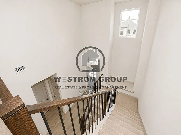 320 Walker Pkwy — Photo 20