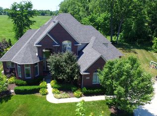 57837 Apple Creek Dr, Washington, MI 48094