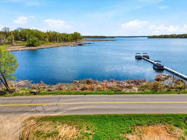 4486 129th St N, White Bear Lake, MN 55110