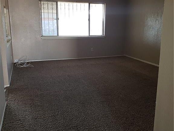 3rd image of 2321 Ken Venturi Ln