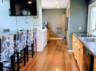 192 Cambridge Ct, Bushkill, PA 18324