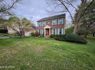 1217 Wenlock Rd, Knoxville, TN 37922