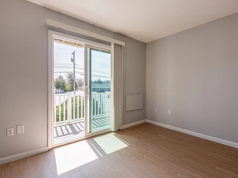 1330 Ocean St. — Photo 9
