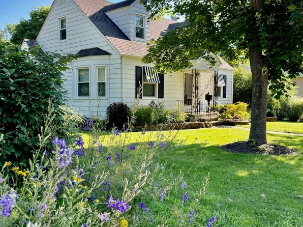 324 W Saint Clair St, Romeo, MI 48065
