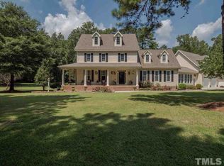 10825 Debnam Rd, Zebulon, NC 27597