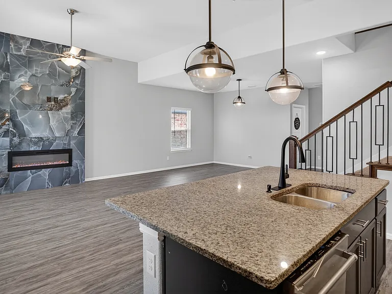5913 Pensby Dr — Photo 14