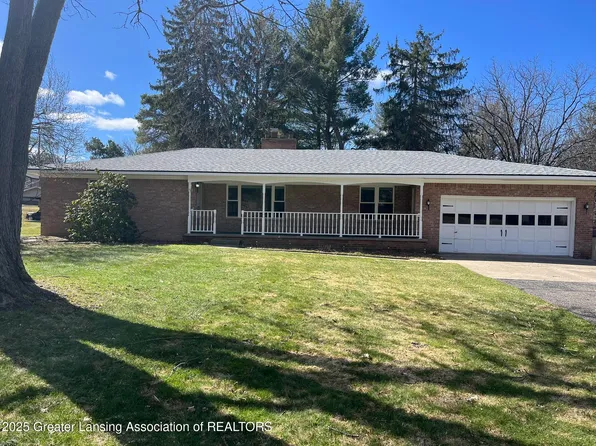 2803 College Rd, Holt, MI 48842