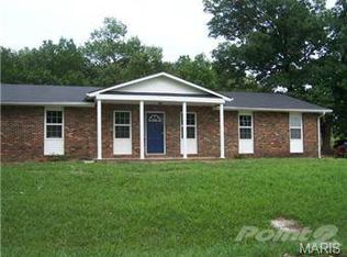 14495 Hilltop Rd, Saint Robert, MO 65584