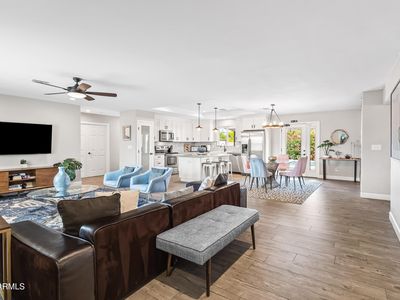 8214 E Meadowbrook Ave, Scottsdale, AZ, 85251