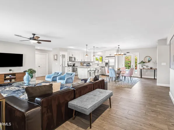 8214 E MEADOWBROOK Avenue, Scottsdale, AZ 85251