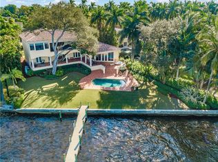 1226 Miracle Ln, Fort Myers, FL 33901