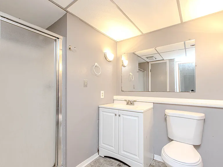 1408 Ridgeport Ave — Photo 14