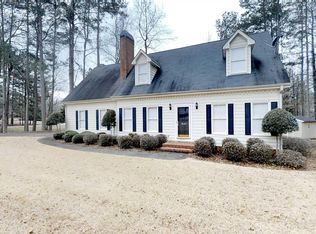 87 Howard Cir, Winder, GA 30680