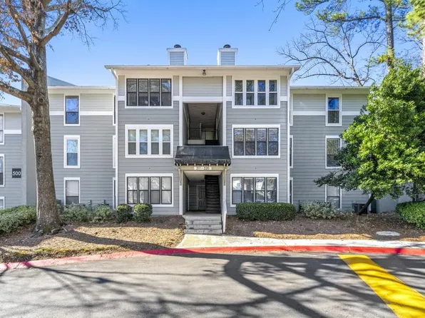 516 Summit North Dr NE, Atlanta, GA 30324