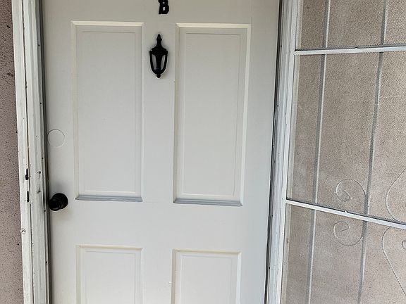 2nd image of 2301 N Naomi St #B