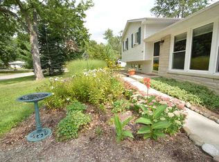 5960 Salge Dr, Fort Wayne, IN 46835