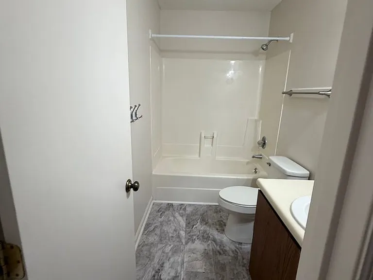 6901g — Photo 24